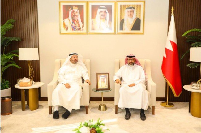 الأوقاف السنية البحرينية وبيت الزكاة الكويتي يبحثان سبل التعاون في تنفيذ المشاريع الخيرية الأوقاف السنية البحرينية وبيت الزكاة الكويتي يبحثان سبل التعاون في تنفيذ المشاريع الخيرية