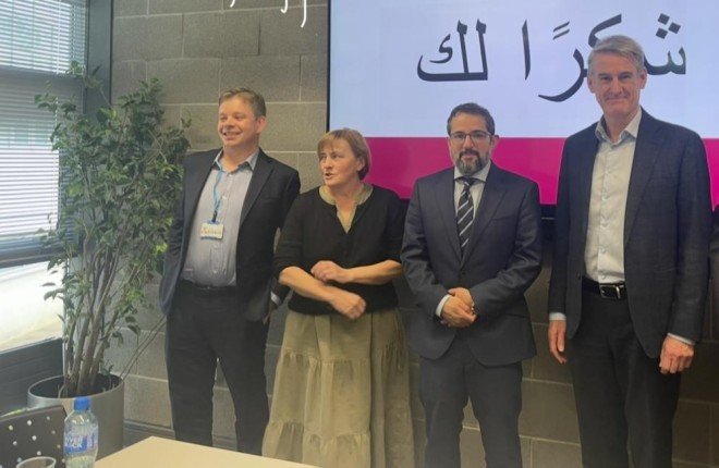بروفيسور سعودي يحصل على تكريم من جامعة كارولاينا الجنوبية بروفيسور سعودي يحصل على تكريم من جامعة كارولاينا الجنوبية