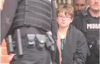 حادث مأساوي.. طفل يقتل والده بسبب عقاب على "جهاز ألعاب" (فيديو)