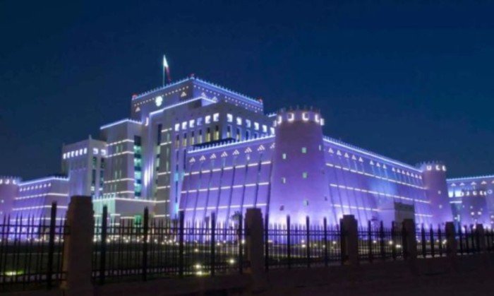 الداخلية القطرية تطالب مرتادي الأسواق بالالتزام بإرشادات السلامة الداخلية القطرية تطالب مرتادي الأسواق بالالتزام بإرشادات السلامة