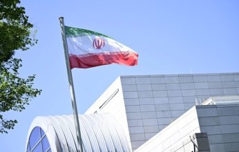 إيران تشترط ضمانات دولية لوقف إطلاق النار.. وروسيا تبدي استعدادها للمساعدة في تسوية النزاع