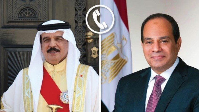 الرئيس السيسي يجري اتصالاً هاتفياً بملك البحرين ويؤكد رفض مصر للاعتداءات الإيرانية الرئيس السيسي يجري اتصالاً هاتفياً بملك البحرين ويؤكد رفض مصر للاعتداءات الإيرانية