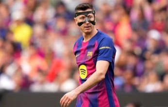 ليفاندوفسكي يتحدث عن مستقبله بصفوف برشلونة
