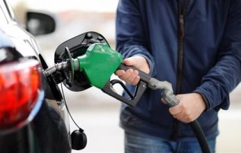 بسبب الحرب على إيران.. .باكستان ترفع أسعار الوقود 20٪