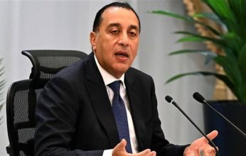 مدبولى يلتقى نائب الرئيس التنفيذى للغاز والطاقة بشركة "بي بي" البريطانية
