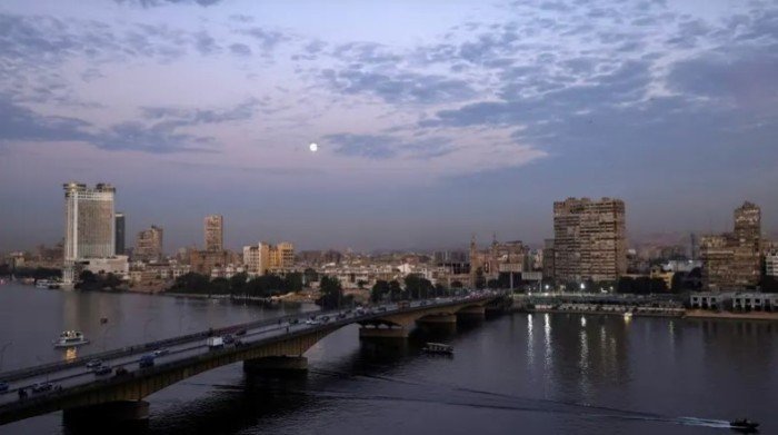 طقس مصر المتوقع اليوم الجمعة.. تقلبات جوية وأمطار ورياح مثيرة للأتربة طقس مصر المتوقع اليوم الجمعة.. تقلبات جوية وأمطار ورياح مثيرة للأتربة