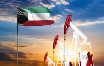 النفط الكويتي يرتفع 15.44 دولاراً ليبلغ 132.68 دولاراً للبرميل
