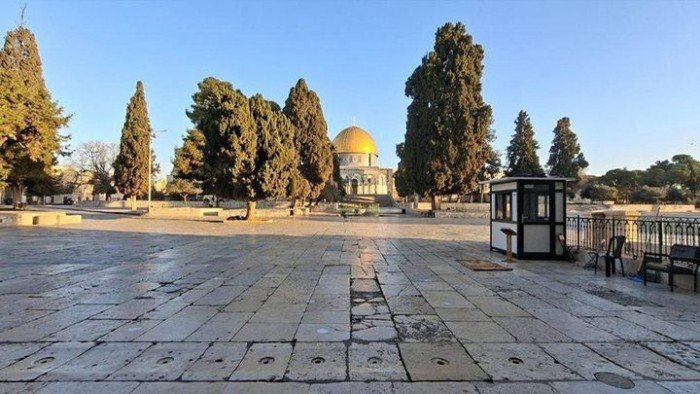 الاحتلال الإسرائيلي يواصل إغلاق المسجد الأقصى لليوم الثلاثين على التوالي الاحتلال الإسرائيلي يواصل إغلاق المسجد الأقصى لليوم الثلاثين على التوالي