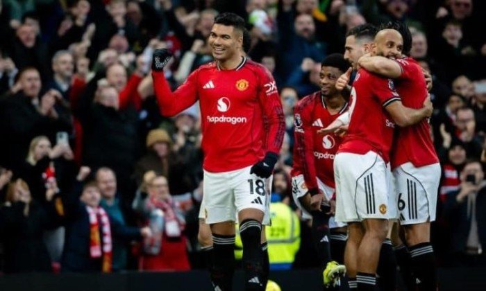 بث مباشر.. شاهد مباراة مانشستر يونايتد وأستون فيلا في الدوري الإنجليزي بث مباشر.. شاهد مباراة مانشستر يونايتد وأستون فيلا في الدوري الإنجليزي