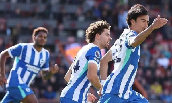 بث مباشر.. شاهد مباراة بيرنلي وبورنموث في الدوري الإنجليزي بث مباشر.. شاهد مباراة بيرنلي وبورنموث في الدوري الإنجليزي