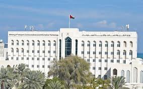 عمان تؤكد جاهزيتها لنقل البضائع إلى دول مجلس التعاون