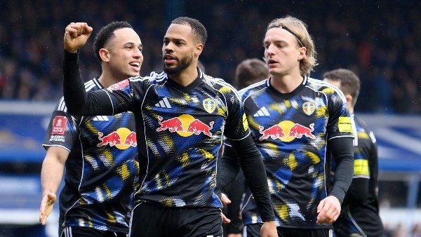 بث مباشر.. مشاهدة مباراة ليدز يونايتد ونورويتش سيتي في كأس الاتحاد الإنجليزي بث مباشر.. مشاهدة مباراة ليدز يونايتد ونورويتش سيتي في كأس الاتحاد الإنجليزي
