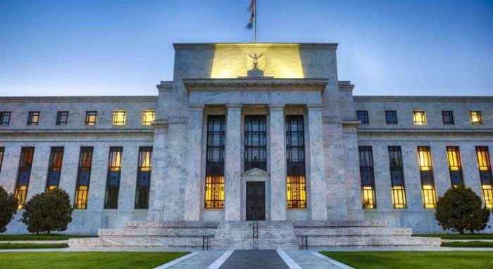 "الاحتياطي الفيدرالي" يبقي أسعار الفائدة دون تغيير "الاحتياطي الفيدرالي" يبقي أسعار الفائدة دون تغيير