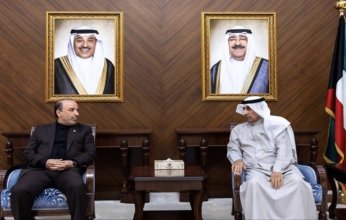 الكويت تستدعي السفير الإيراني لتسليمه مذكرة احتجاج على استمرار العدوان