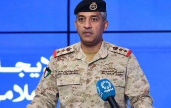 «الدفاع الكويتية»: مسيّرتان معاديتان استهدفتا قاعدة أحمد الجابر الجوية