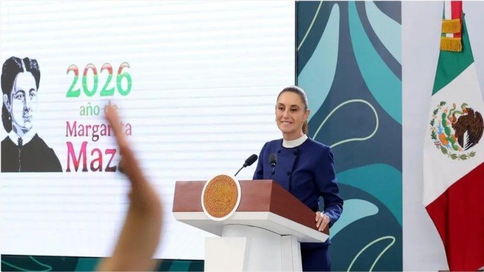 رئيسة المكسيك تطمئن العالم على جاهزية بلادها للمونديال رئيسة المكسيك تطمئن العالم على جاهزية بلادها للمونديال