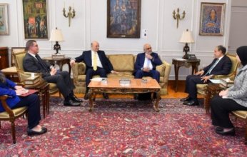 وزير الخارجية يستقبل المدير التنفيذى لمجموعة الدول العربية فى البنك الدولي