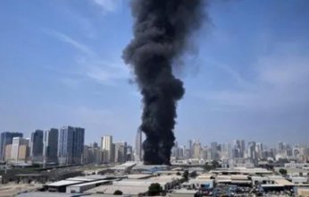 الإمارات.. السيطرة على حريق في منشأة صهاريج بترولية