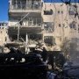 تضرر مبنى مكوّن من أربعة طوابق في تل أبيب بعد سقوط شظية صاروخ إيراني 3 khaligyoun71289