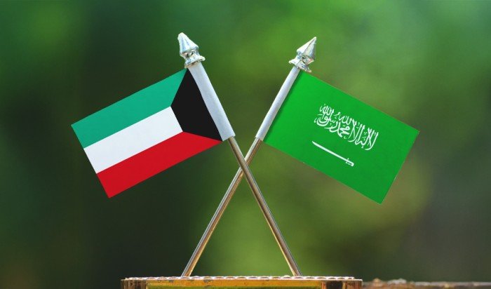 دولة الكويت تدين وتستنكر العدوان الإيراني على منشأة سكنية بمدينة الخرج السعودية دولة الكويت تدين وتستنكر العدوان الإيراني على منشأة سكنية بمدينة الخرج السعودية