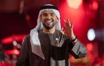 الفنان الإماراتي حسين الجسمي يوجه رسالة دعم لجيش بلاده.. ماذا قال؟