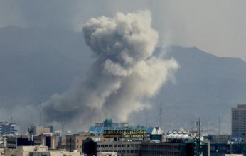 إسرائيل تنفذ موجة هجمات واسعة على مواقع في طهران وغرب إيران