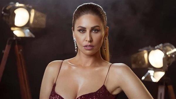 شاهد.. مي سليم تشارك متابعيها بإطلالة جديدة عبر إنستجرام شاهد.. مي سليم تشارك متابعيها بإطلالة جديدة عبر إنستجرام