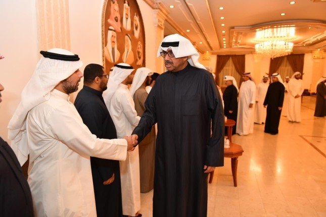 وزير الدفاع الكويتي يعزي أهالي الشهيدين عبد الله الشراح وفهد المجمد 1 khaligyoun82745
