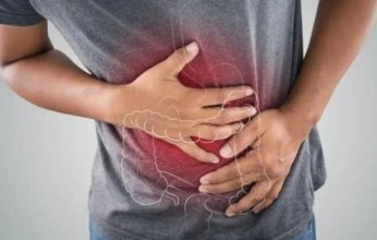 دراسة تكشف علاقة محتملة بين بكتيريا الأمعاء وسرطان القولون المبكر.. التفاصيل