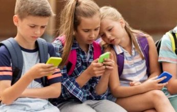 بريطانيا: البرلمان يرفض حظر استخدام وسائل التواصل لمن هم دون 16 عامً