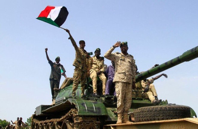 الجيش السوداني يعلن صد هجمات الدعم السريع في دارفور وكردفان وخسائر فادحة للمهاجمين الجيش السوداني يعلن صد هجمات الدعم السريع في دارفور وكردفان وخسائر فادحة للمهاجمين
