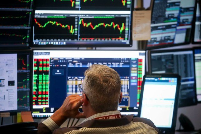 مؤشرات الأسهم الأوروبية تغلق مرتفعة عند نهاية جلسة اليوم مؤشرات الأسهم الأوروبية تغلق مرتفعة عند نهاية جلسة اليوم