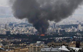 إيران تتحدث عن اشتباك مع قوات أمريكية قرب هرمز وانفجارات تهز جزيرة قشم وبندر عباس