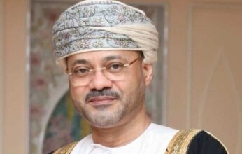 وزير الخارجية العماني يبحث مع مسؤول بريطاني مستجدات الأوضاع في المنطقة وتداعياتها