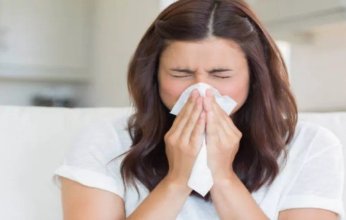اكتشاف "سلاح طبيعي" في الجسم يقاوم الإنفلونزا ويمنع دخول الفيروس للخلايا