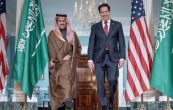 السعودية وأمريكا تبحثان إبقاء مضيق هرمز مفتوحًا وتثبيت وقف إطلاق النار في لبنان