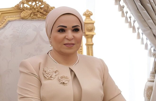 السيده انتصار السيسي تهنئ المصريين بمناسبة شم النسيم السيده انتصار السيسي تهنئ المصريين بمناسبة شم النسيم
