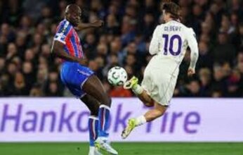 بث مباشر.. شاهد مباراة فيورنتينا وكريستال بالاس في دوري المؤتمر الأوروبي