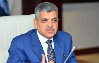 السيطرة على حريق بصال خدمات في قناة السويس وإنقاذ الطاقم بالكامل