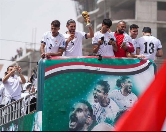 استقبال أسطورى.. لـ منتخب العراق احتفالًا بتأهله لمونديال 2026 1 khaligyoun18470