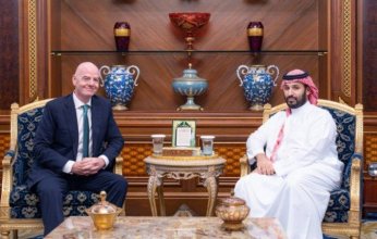 تفاصيل ما دار بين محمد بن سلمان ورئيس "فيفا"
