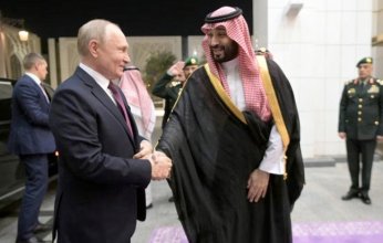 ولي عهد السعودية وبوتين يبحثان تطورات التصعيد العسكري وتداعياته على الملاحة والاقتصاد العالمي