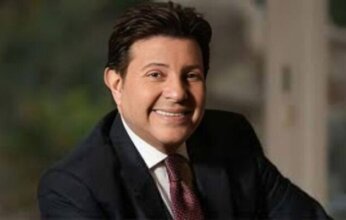نادية مصطفى ترد على اتهامات “التريند” وتكشف كواليس تواصلها مع أسرة هاني شاكر