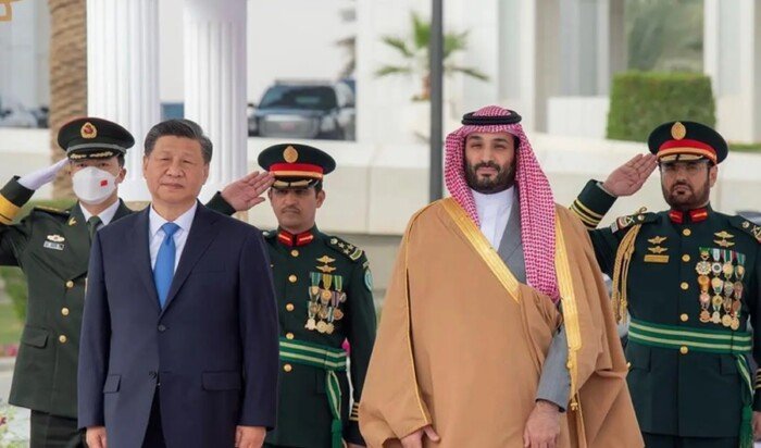 ولي العهد السعودي: الحرب الدائرة في الشرق الأوسط تمسّ بأمن دول الخليج ولي العهد السعودي: الحرب الدائرة في الشرق الأوسط تمسّ بأمن دول الخليج