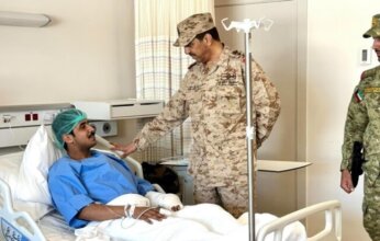 الكويت.. رئيس الأركان يزور مصابي الحرس الوطني للاطمئنان على حالتهم الصحية