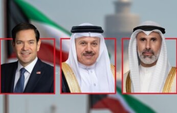 وزير الخارجية الكويتي يبحث مع نظيريه البحريني والأمريكي تطورات الأوضاع الإقليمية