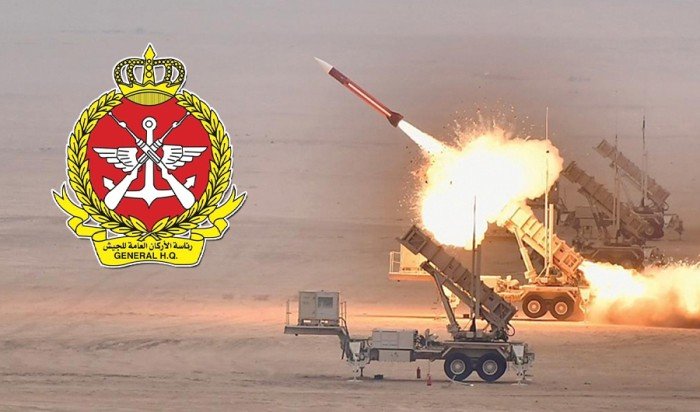 الدفاع الكويتية: دفاعاتنا الجوية تتصدى حالياً لهجمات صاروخية وطائرات مسيّرة معادية الدفاع الكويتية: دفاعاتنا الجوية تتصدى حالياً لهجمات صاروخية وطائرات مسيّرة معادية