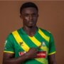 مقتل لاعب بيريكوم تشيلسي في هجوم مسلح على حافلة فريقه 1 khaligyoun83956