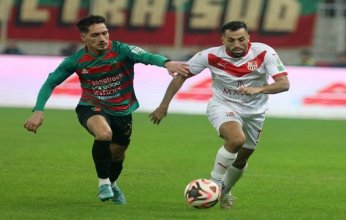 بث مباشر.. مشاهدة مباراة أتليتيك بارادو وشباب بلوزداد في الدوري الجزائري