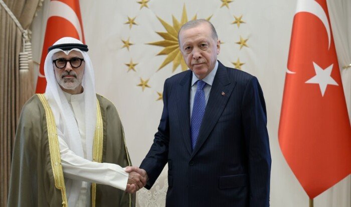 سمو أمير الكويت يبعث رسالة خطية إلى الرئيس التركي ووزير الخارجية يبحث تعزيز التعاون والتطورات الإقليمية سمو أمير الكويت يبعث رسالة خطية إلى الرئيس التركي ووزير الخارجية يبحث تعزيز التعاون والتطورات الإقليمية